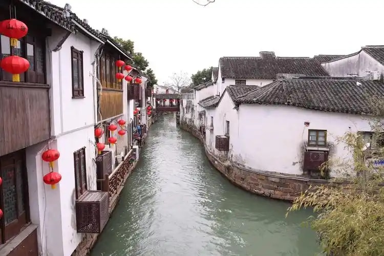 山塘河景房